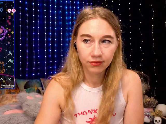kiska-wansday07 live cam on BongaCams