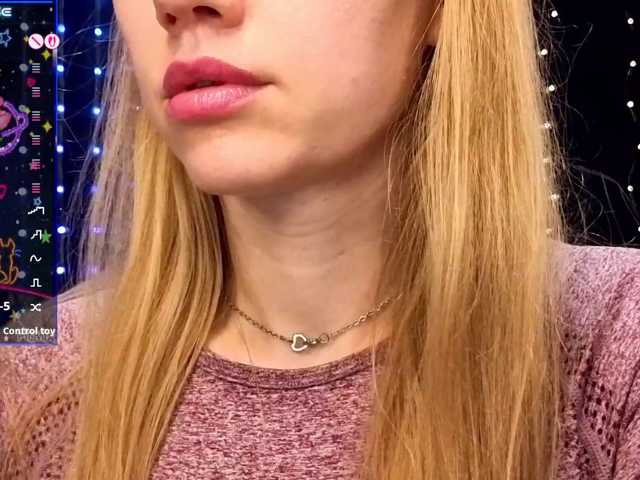 kiska-wansday07 live cam on BongaCams