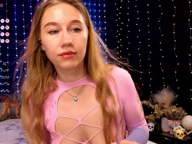 kiska-wansday07 live webcam show