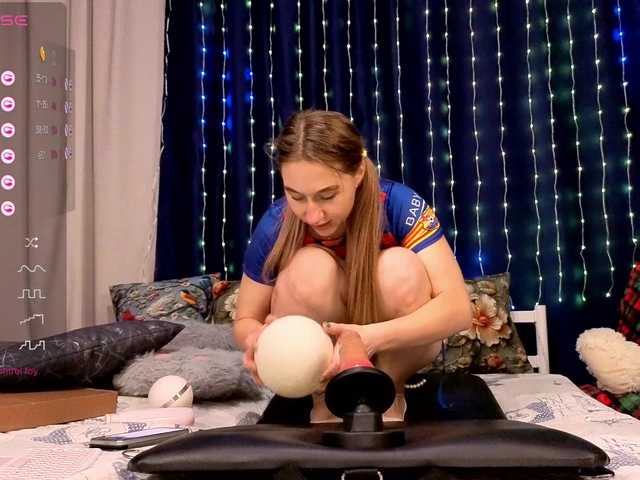 kiska-wansday07 live cam on BongaCams