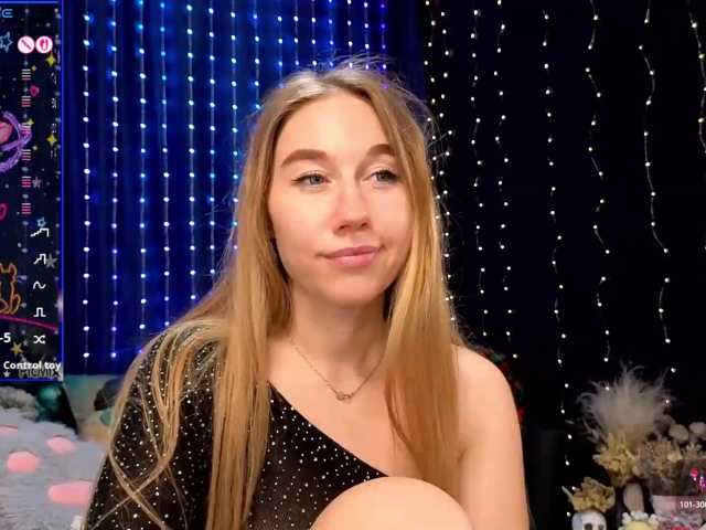 kiskaWEDNESDAY live cam preview