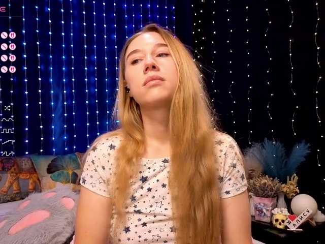 kiska-wansday07 live cam on BongaCams