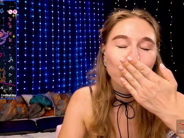 kiska-wansday07 live cam on BongaCams