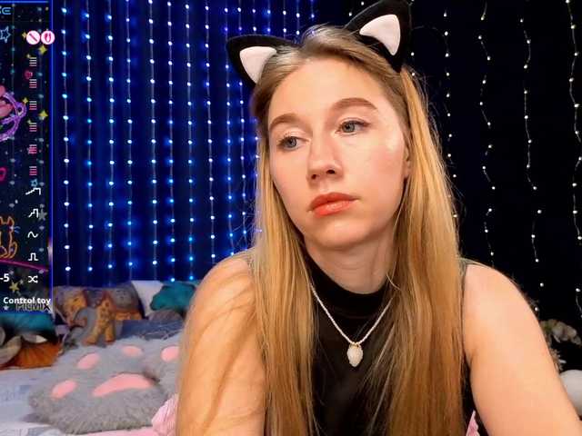 kiska-wansday07 live cam on BongaCams