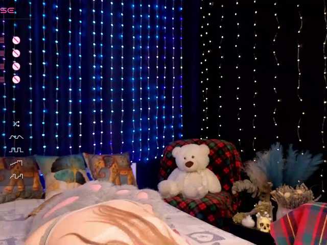 kiska-wansday07 live cam on BongaCams