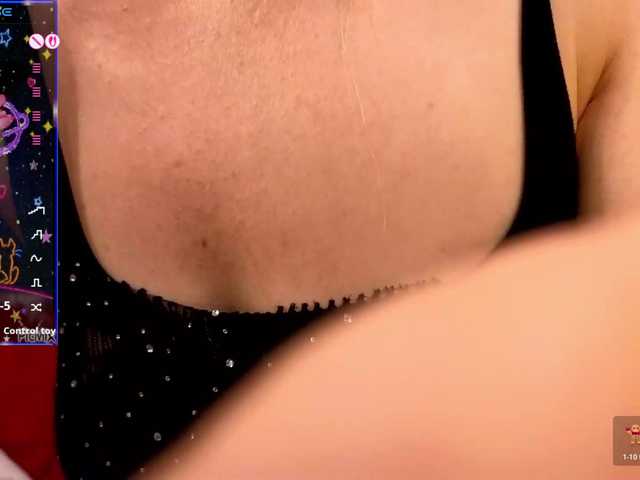 kiska-wansday07 live cam on BongaCams