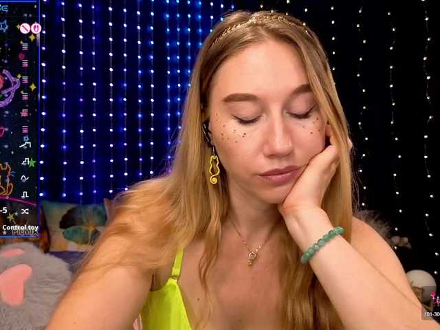 kiska-wansday07 live cam on BongaCams