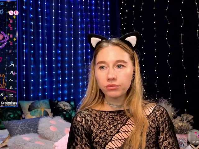 kiska-wansday07 live cam on BongaCams