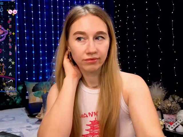 kiska-wansday07 live cam on BongaCams