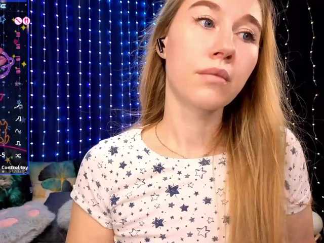 kiska-wansday07 live cam on BongaCams