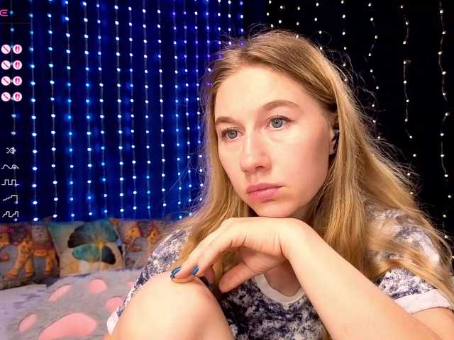 kiska-wansday07 live cam on BongaCams