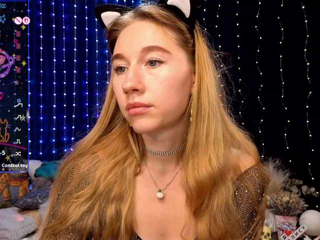 kiska-wansday07 live cam on BongaCams
