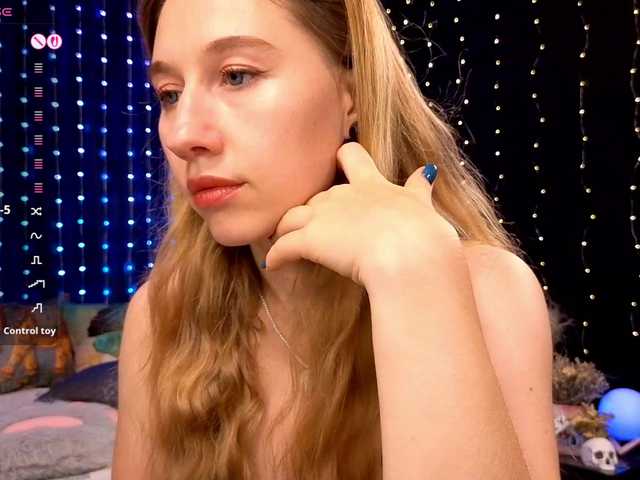 kiska-wansday07 live webcam show