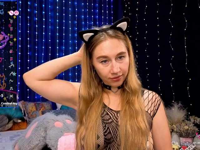 kiska-wansday07 live cam on BongaCams