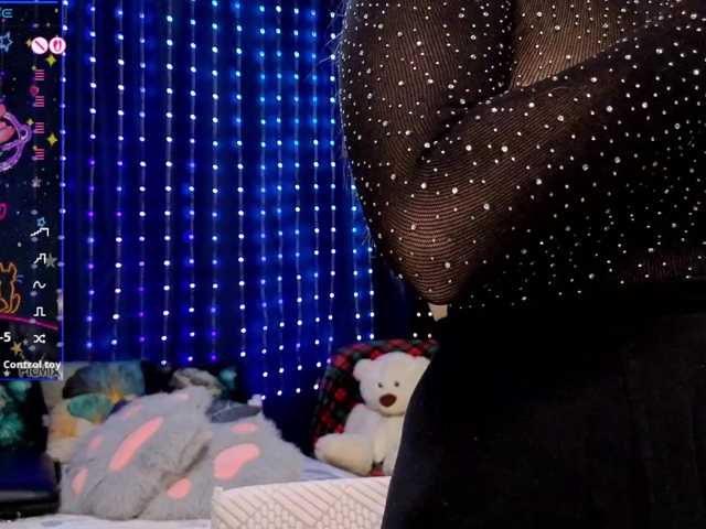 kiska-wansday07 live cam on BongaCams