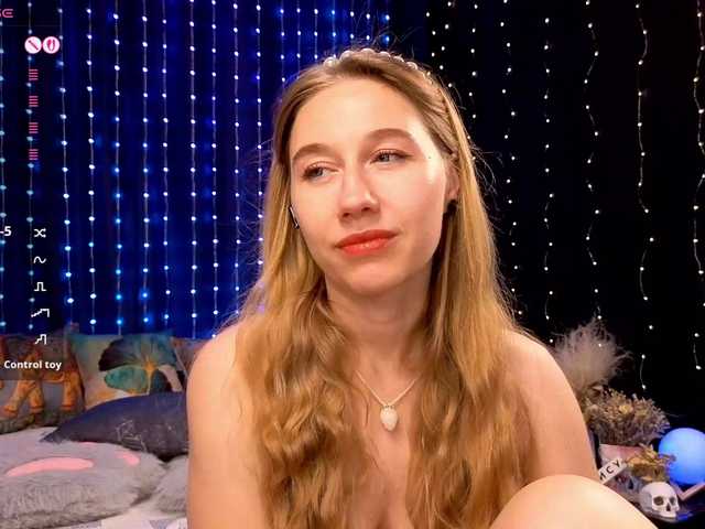 kiska-wansday07 live webcam show