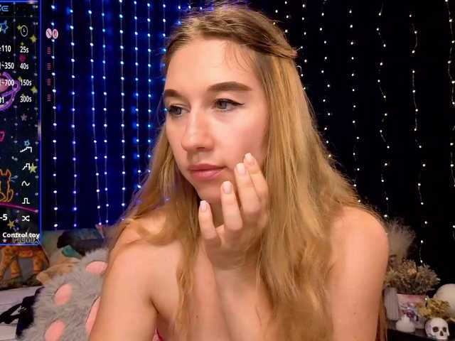 kiska-wansday07 live cam on BongaCams