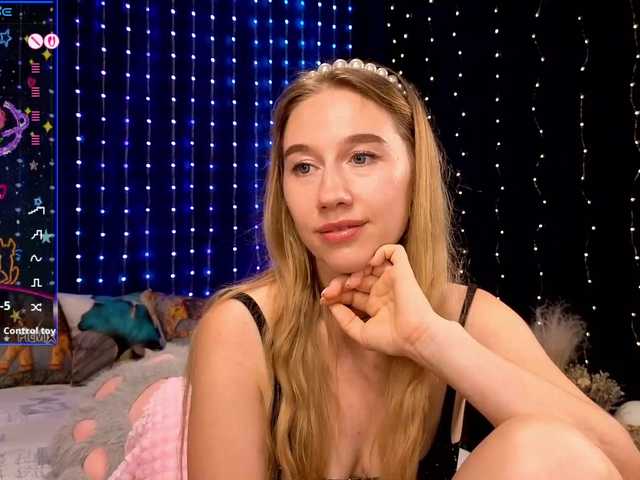 kiska-wansday07 live cam on BongaCams