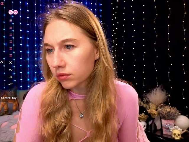 kiska-wansday07 live webcam show