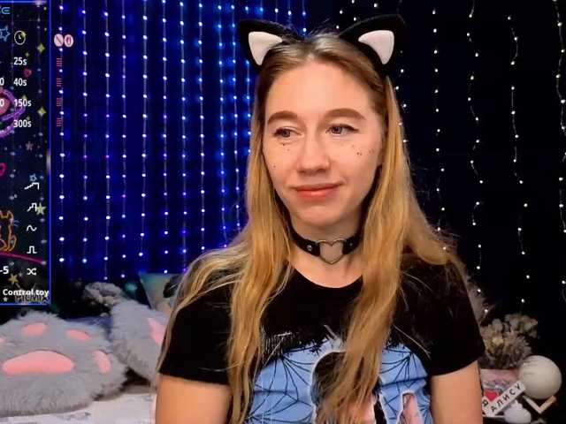 kiska-wansday07 live cam on BongaCams