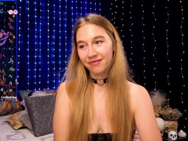 kiska-wansday07 live cam on BongaCams