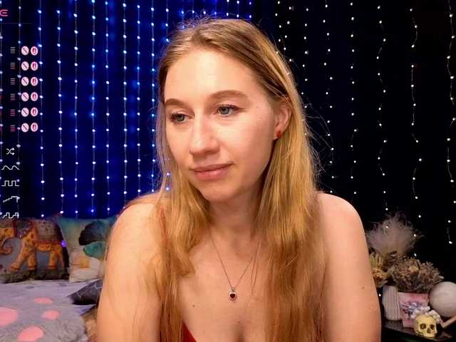 kiska-wansday07 live cam on BongaCams