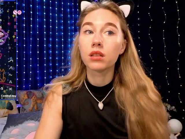 kiska-wansday07 live cam on BongaCams