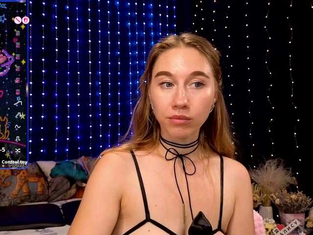 kiska-wansday07 live cam on BongaCams