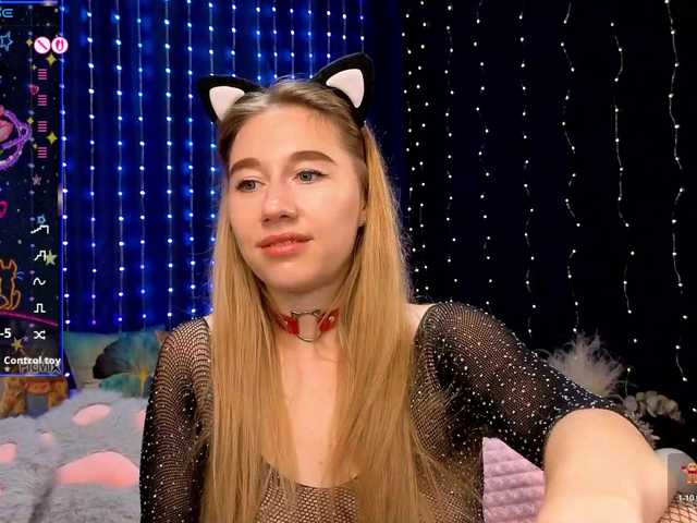kiska-wansday07 live cam on BongaCams