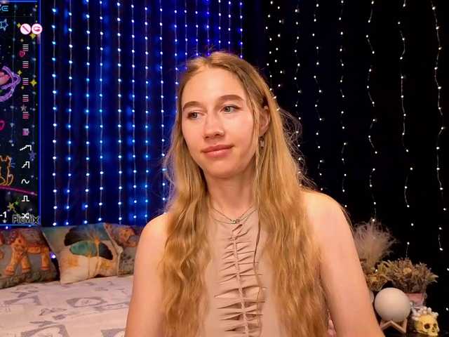 kiska-wansday07 live cam on BongaCams