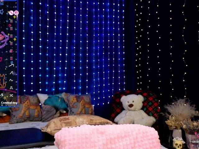 kiska-wansday07 live cam on BongaCams