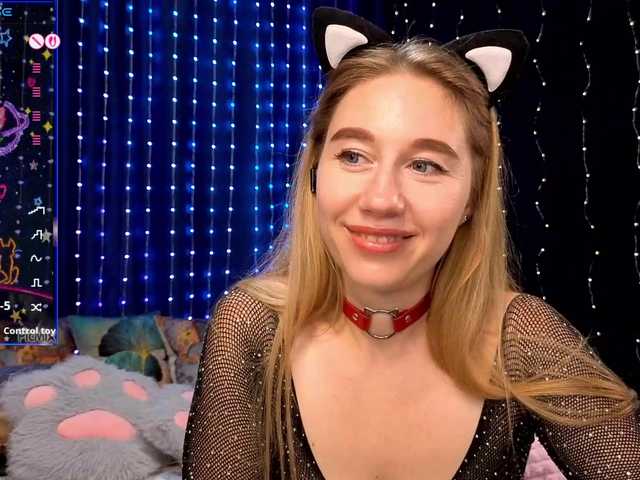 kiskaWEDNESDAY live cam preview