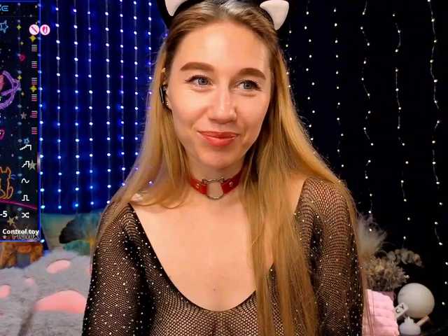 kiska-wansday07 live cam on BongaCams