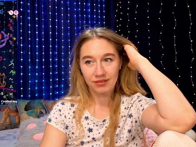 kiska-wansday07 live cam on BongaCams