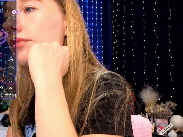 kiska-wansday07 live cam on BongaCams