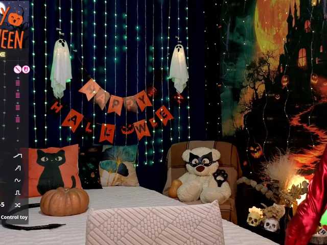 kiskaWEDNESDAY live cam preview