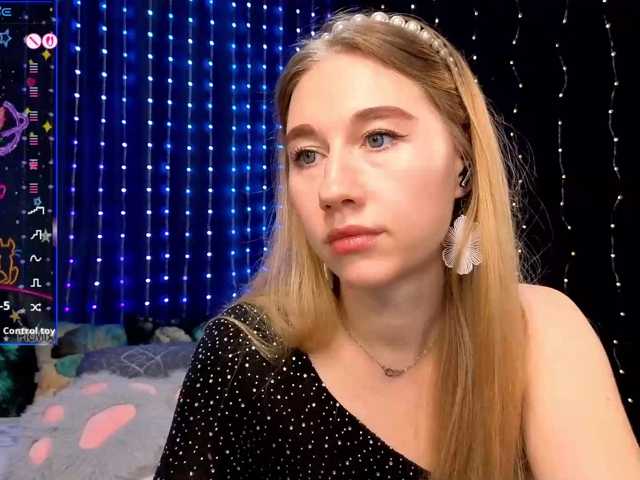 kiska-wansday07 live cam on BongaCams