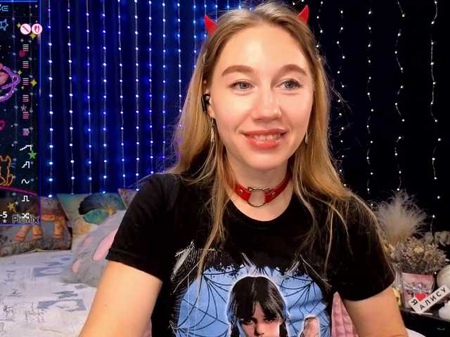 kiska-wansday07 live cam on BongaCams