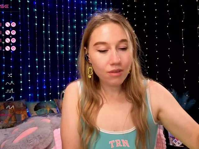 kiska-wansday07 live cam on BongaCams