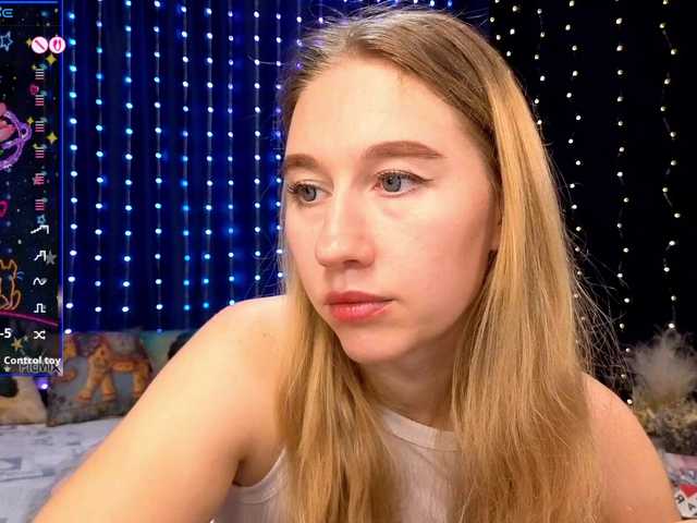 kiska-wansday07 live cam on BongaCams