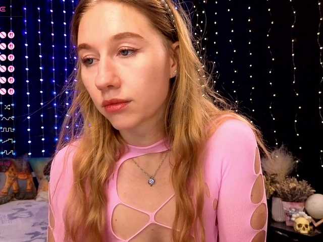 kiska-wansday07 live webcam show
