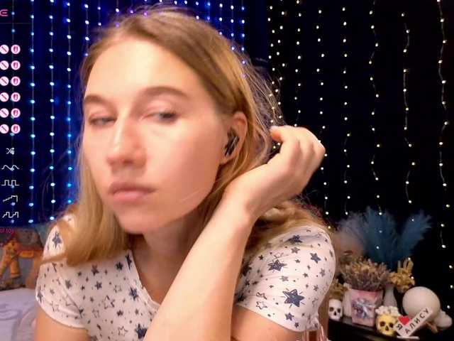 kiska-wansday07 live cam on BongaCams