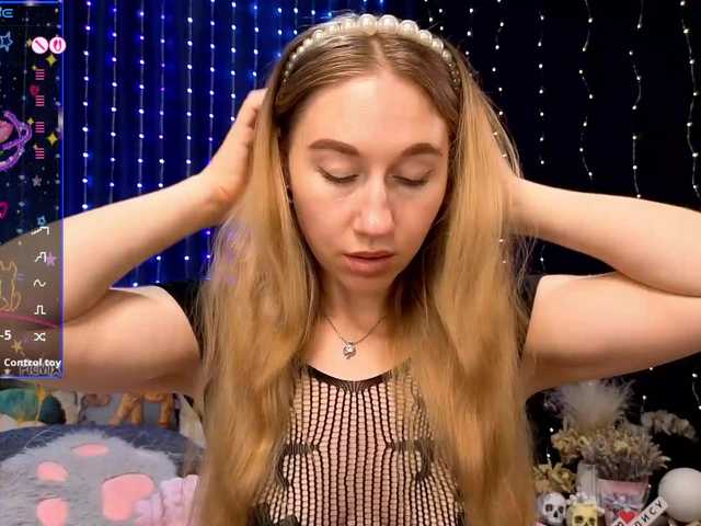 kiska-wansday07 live cam on BongaCams