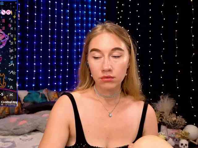 kiskaWEDNESDAY webcam