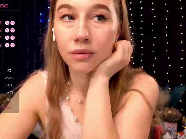 kiskaWEDNESDAY webcam