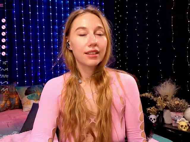 kiskaWEDNESDAY webcam