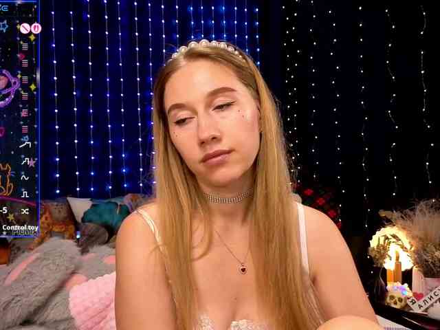 kiskaWEDNESDAY webcam