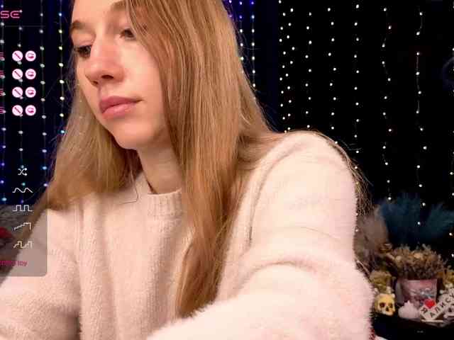 kiskaWEDNESDAY webcam