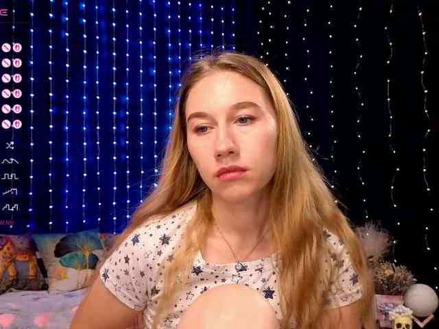 kiskaWEDNESDAY webcam