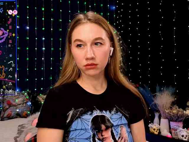 kiskaWEDNESDAY webcam